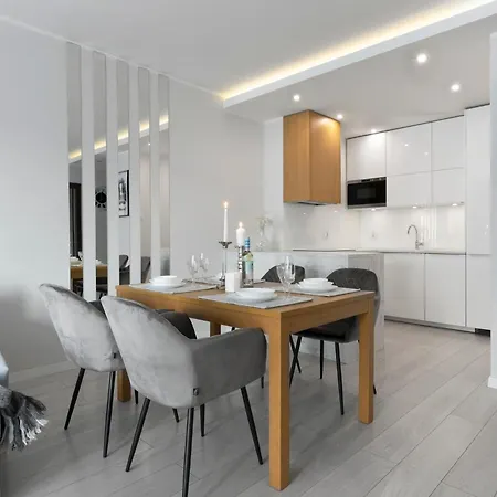 Elite Downtown Premium * גדנסק