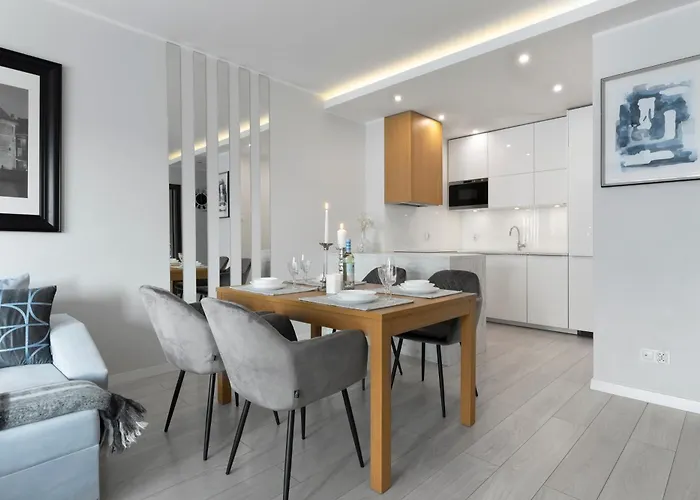 Elite Downtown Premium * Danzig