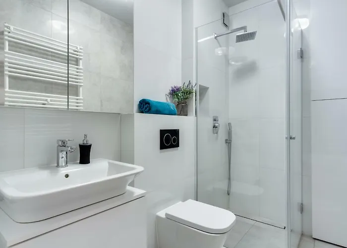 Elite Downtown Premium *