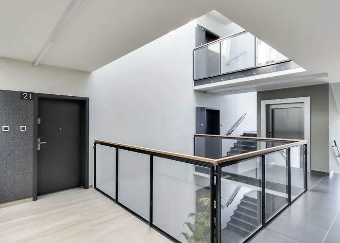 Elite Downtown Premium *