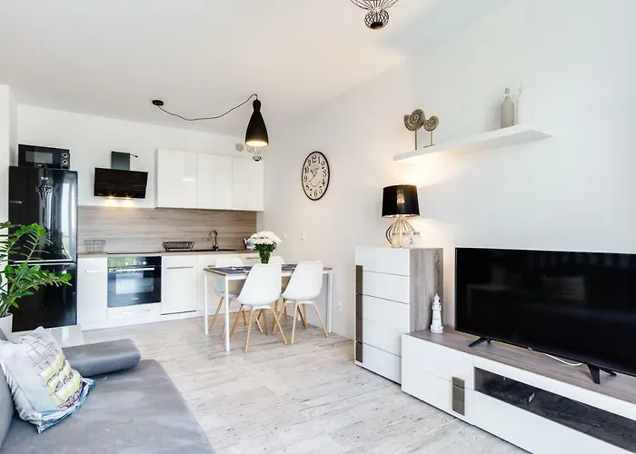 Elite Downtown Premium *