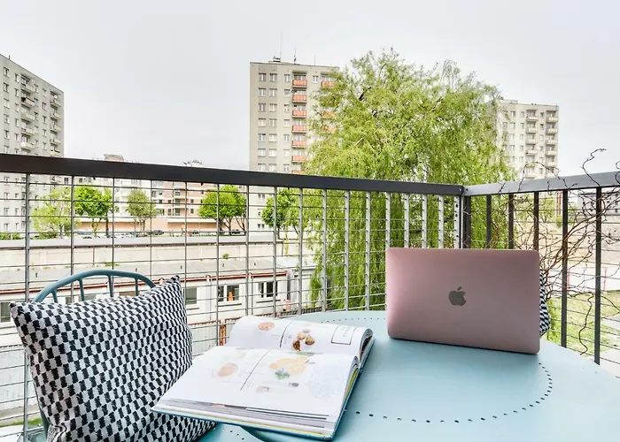 Elite Downtown Premium *