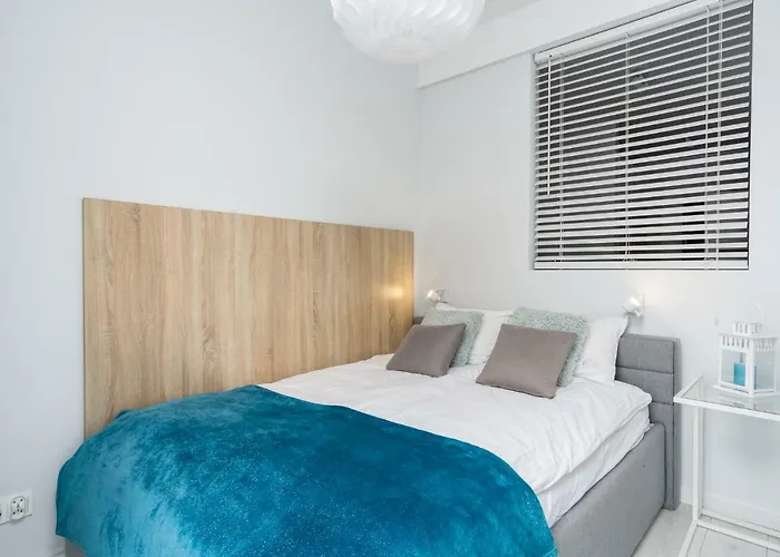 Elite Downtown Premium Danzig